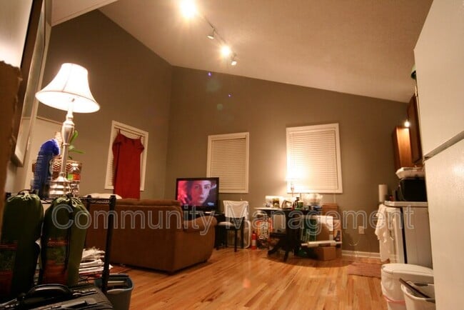 Photo - 629 Park Blvd
