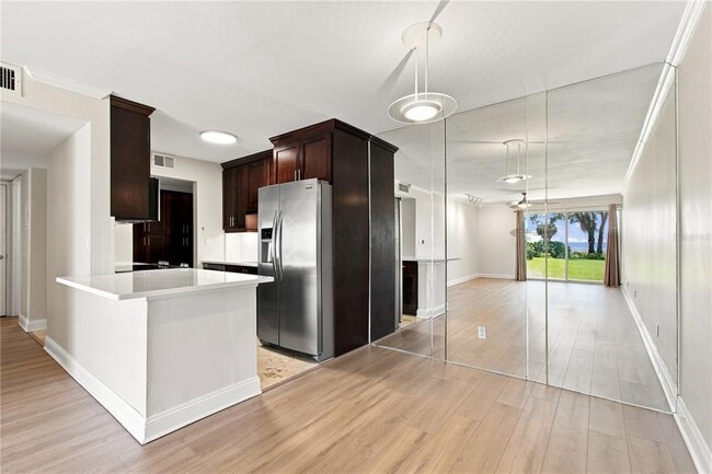 Photo - 3325 Bayshore Blvd Unit A12