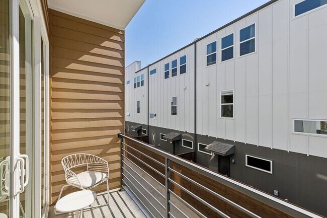 Photo - 1514 N Washington Ave Unidad #102