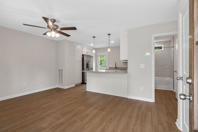 Photo - 1217 Dodd St