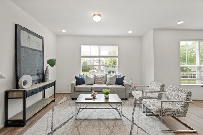 Photo - 1402 Wycliffe Dr