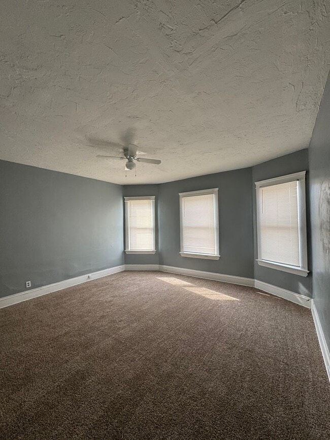 Photo - 3821 E 55th St Unit 3821 E 55th St - #4