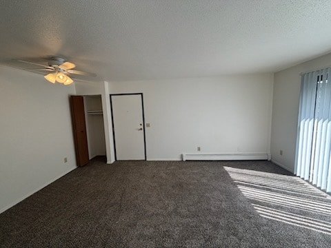 2 Bedroom Livingroom