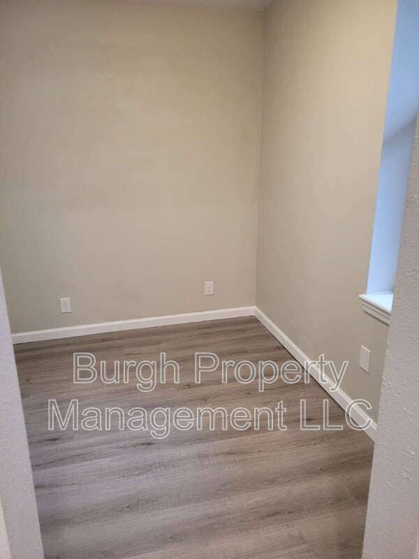 Photo - 118 W 8th Ave Unidad 2A