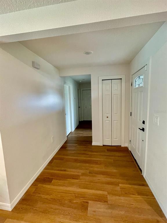 Photo - 404 St Johns Ln