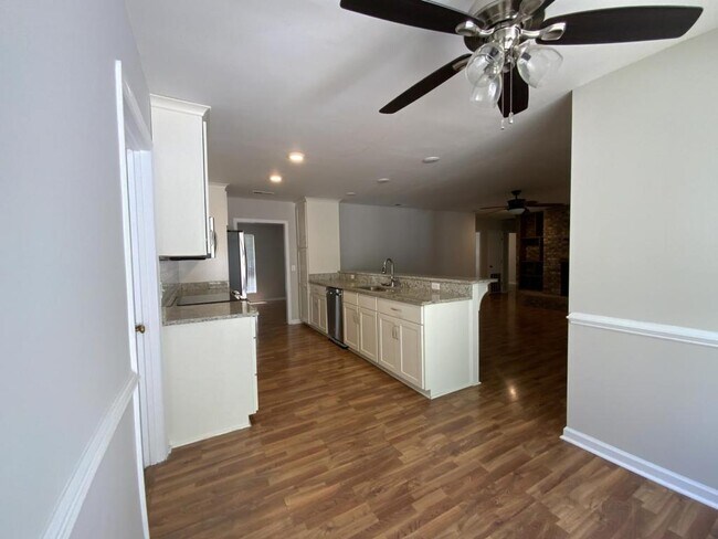 Photo - 311 Slash Ct