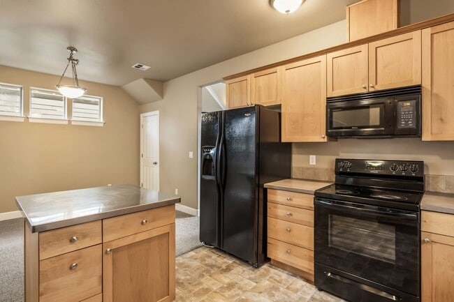 Photo - Spacious 4-Bedroom Home with New Paint & Carpet, Fenced Yard