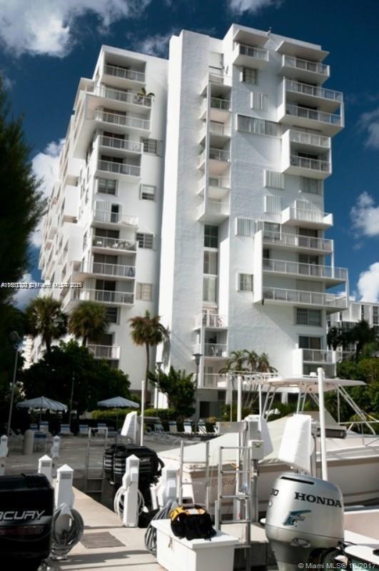 Photo - 150 SE 25th Rd Condo Unit 6M