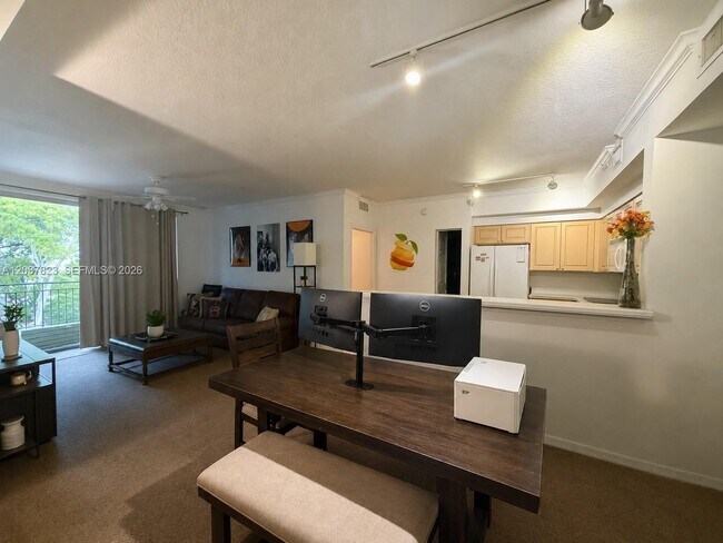 Photo - 6861 SW 44th St Unit 205