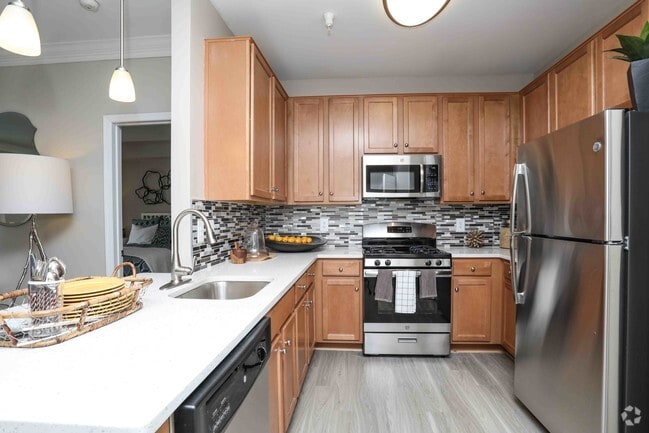 2BR, 2BA - 1,059 SF