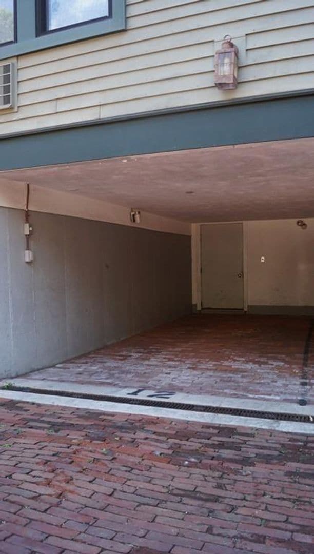 Photo - HOT CAMBRIDGE LISTING!!!!!