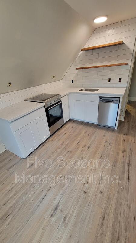 Photo - 19 Fletcher Pl
