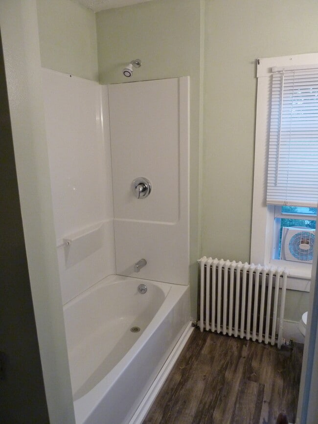 39 S Village Rd Unit D