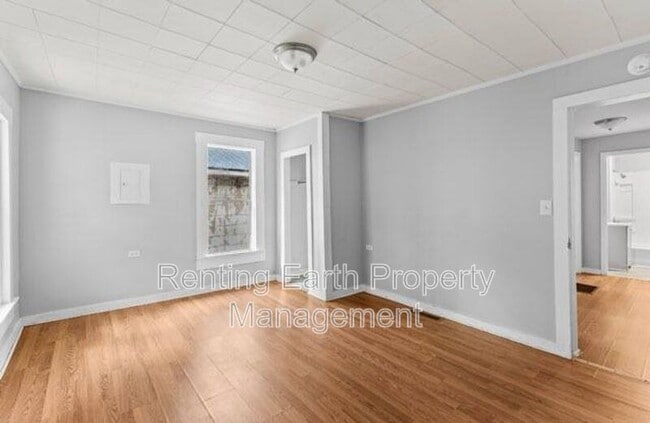Photo - 5704 14th St S