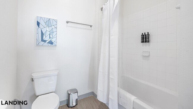 Photo - 101 S Center St Unit 101