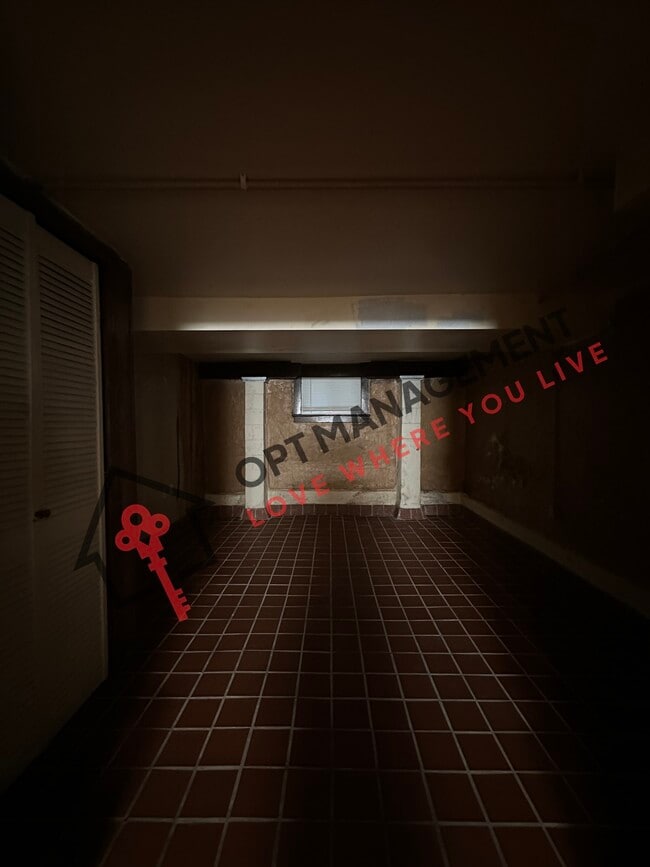 Photo - 720 S 5th St Unidad 720 1 2