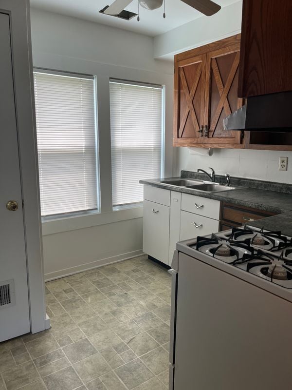 Photo - 313 Walnut St