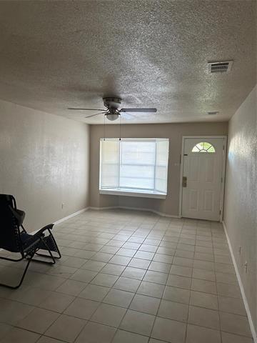 Photo - 1613 Whiteoak Dr