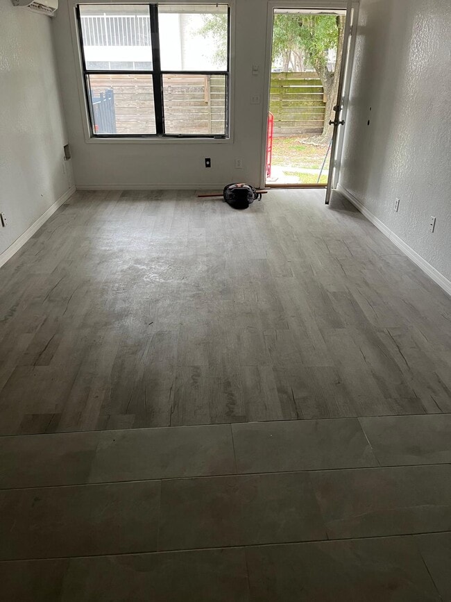 Photo - 4927 N Pine Hills Rd Unidad One bedroom