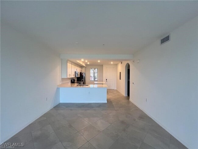 Photo - 5651 Double Eagle Cir Unit 4315