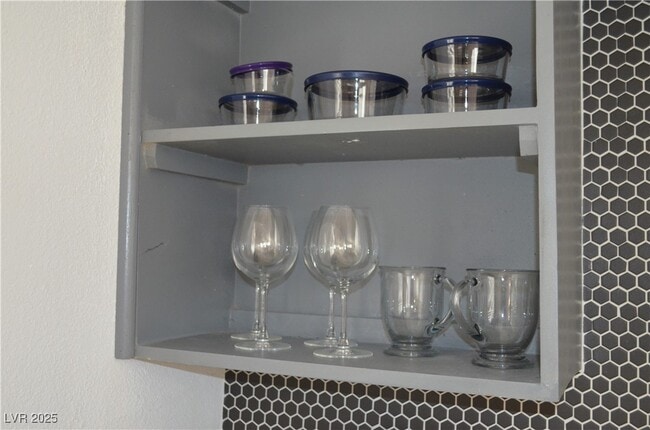 Photo - 308 S 10th St