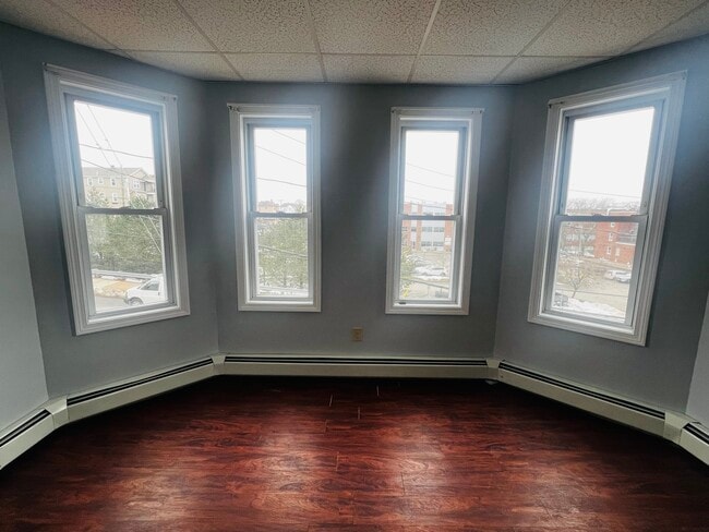 Photo - 876 Middle St Unit Second Floor 2