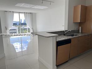 Photo - 18800 NE 29th Ave Unit 907