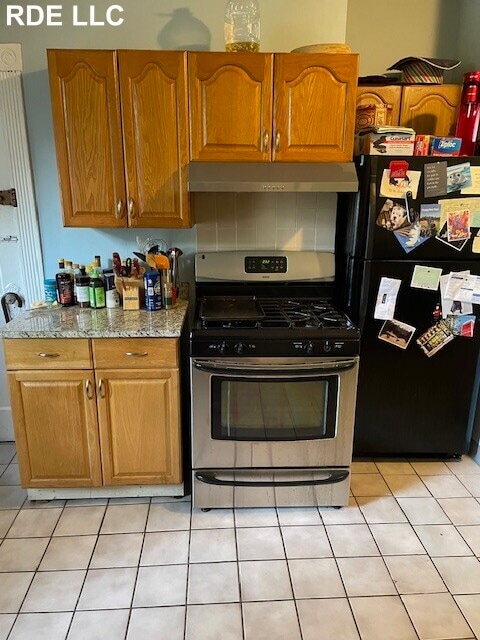 Photo - 158 Kelton St Unit 1
