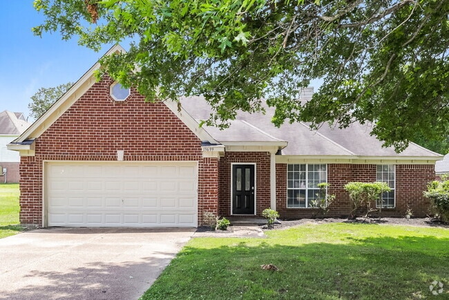 Building Photo - 13699 Fox Bend Ln Rental