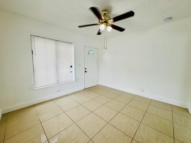 Photo - 1060 NW 116th St Unit 1