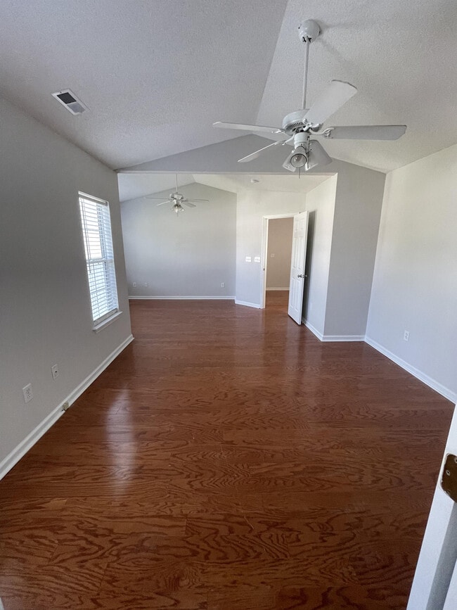 Photo - 2704 N Holmes Ct