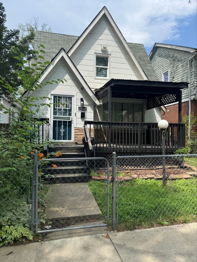 Photo - 15349 Cruse St House