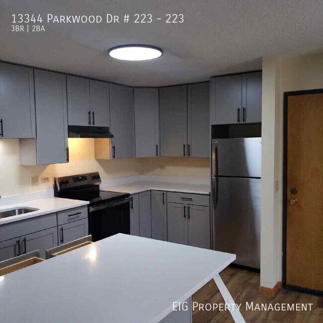 Photo - 13344 Parkwood Dr Unit 223