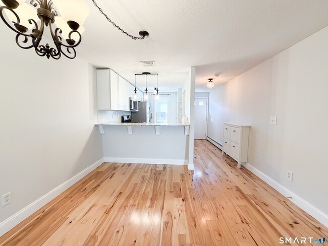 Photo - 34 Butternut Ln