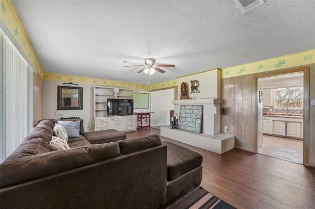 Photo - 411 Co Rd 3609