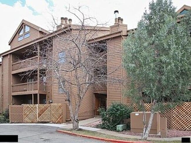 Building Photo - Partally furnished One Bedroom with Office space close to CU Unit 203