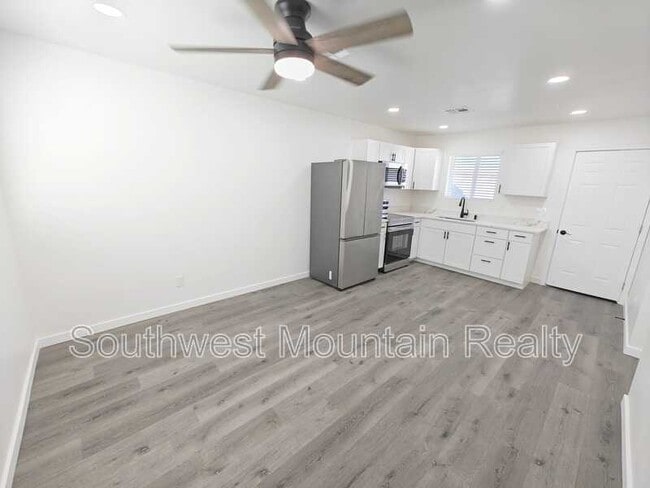 Photo - 7412 N 62nd Ave