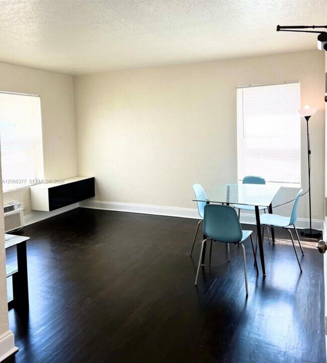 7334 Harding Ave Unit 4