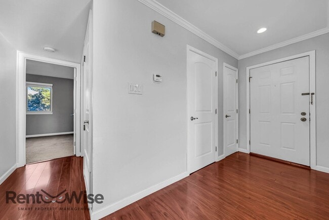 Photo - 963 Ridgeview Ct