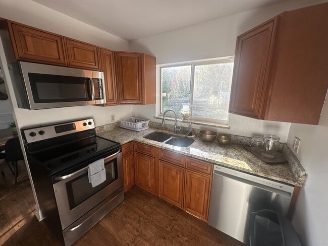 Photo - 381 S Cobble Ct