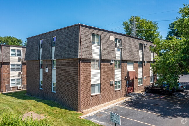 Photo - Windcrest Apartments
