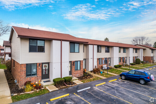 Photo - Pleasant Oakes Apartments