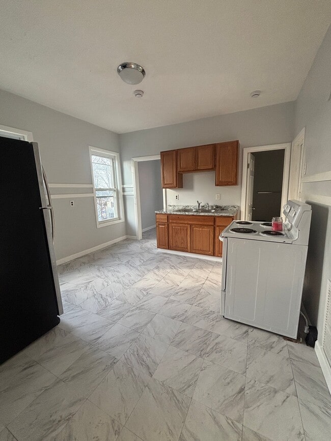 Photo - 3 Perkins St Unit 3