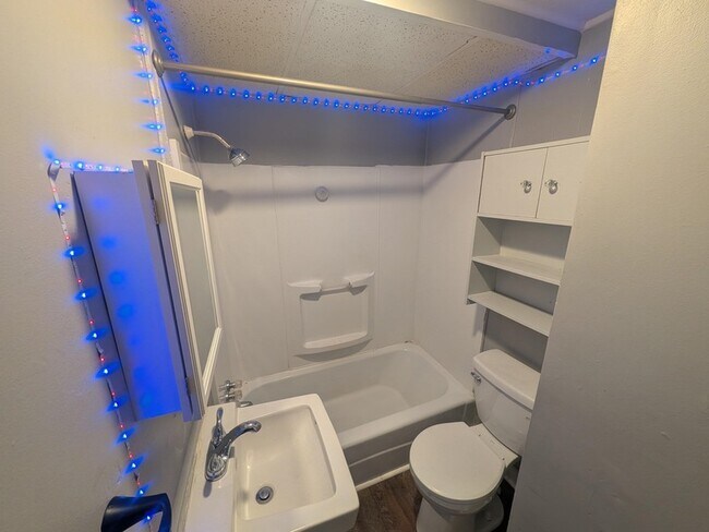 Photo - 31 Chestnut St Unit A