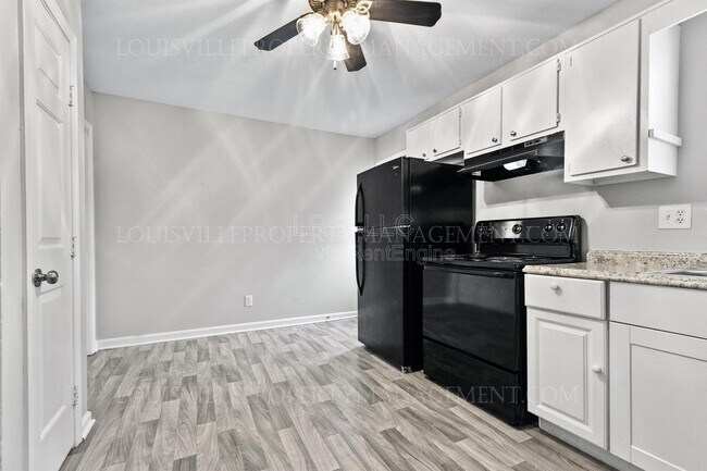 Photo - 3418 Clingstone Way