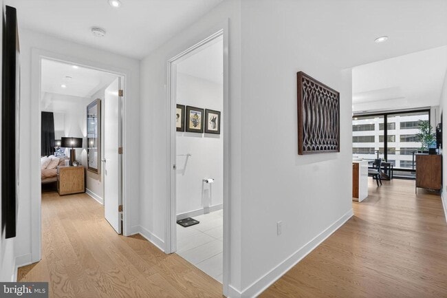 Building Photo - 1650 Silver Hill Dr Unit 1207