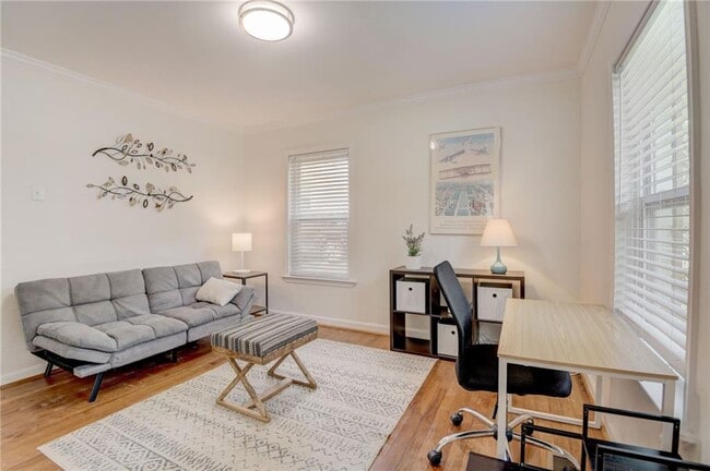 Photo - 711 Campbell Cir