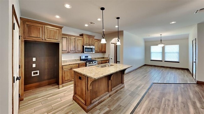 Photo - 14000 Northwood Village Dr