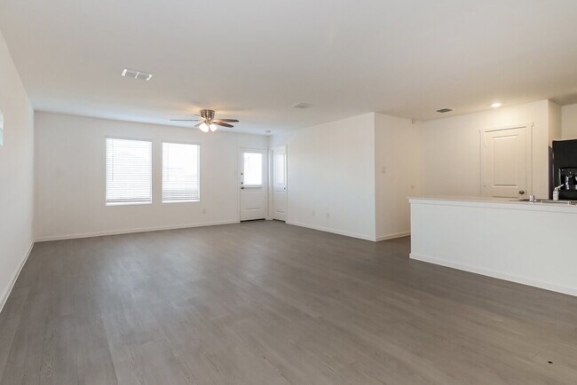 Photo - 1809 Javelina St