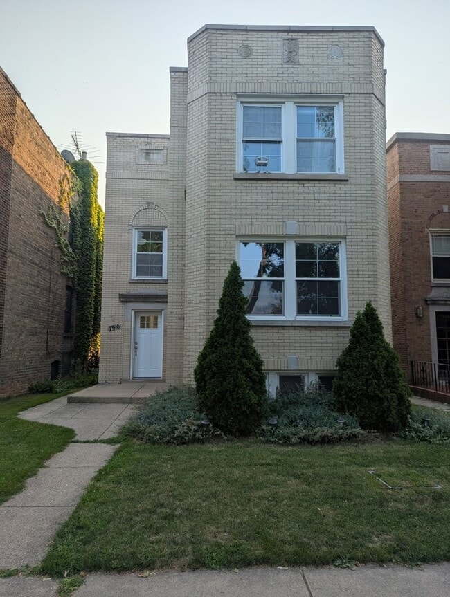 Building Photo - 7910 Karlov Ave Unit 1 Rental